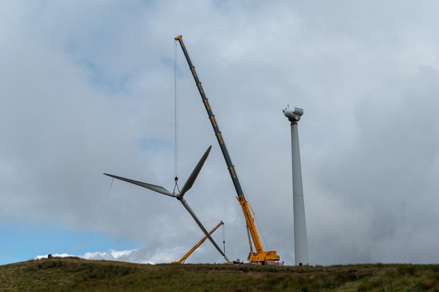 Hagshaw Hill windfarm decomission